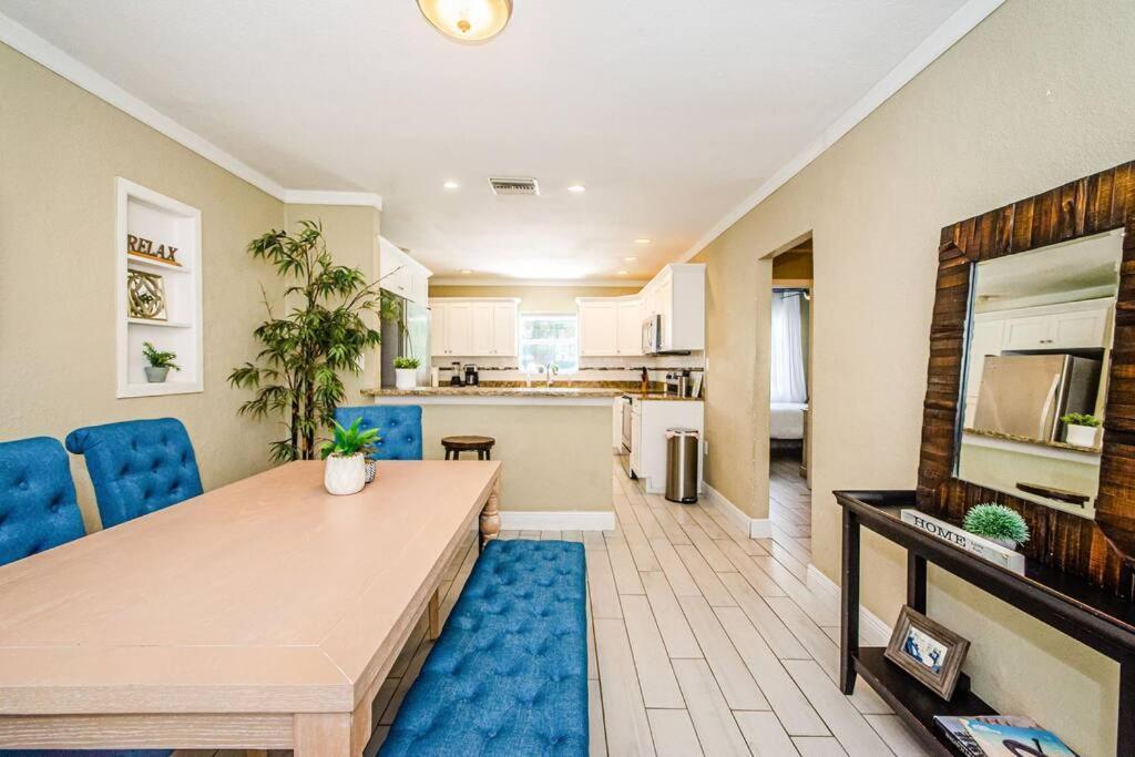 הוילה טאמפה Beautiful Pool House In Old Seminole Heights! מראה חיצוני תמונה